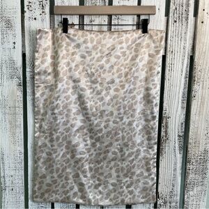 Kitsch‎ 100% Satin PillowCase Cheetah Leopard Animal Print Zipper Closure Tan